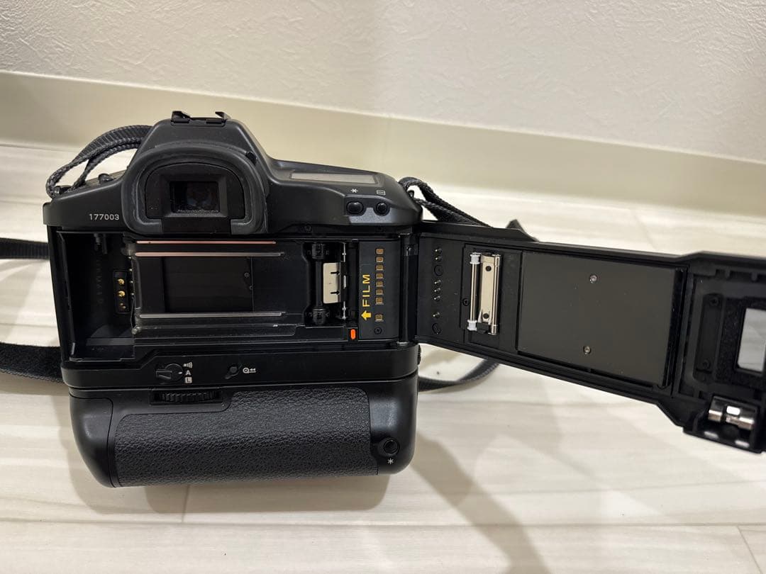 ⭐︎極美品⭐︎Canon EOS-1N,ef 24-85 ,540ez セット出品