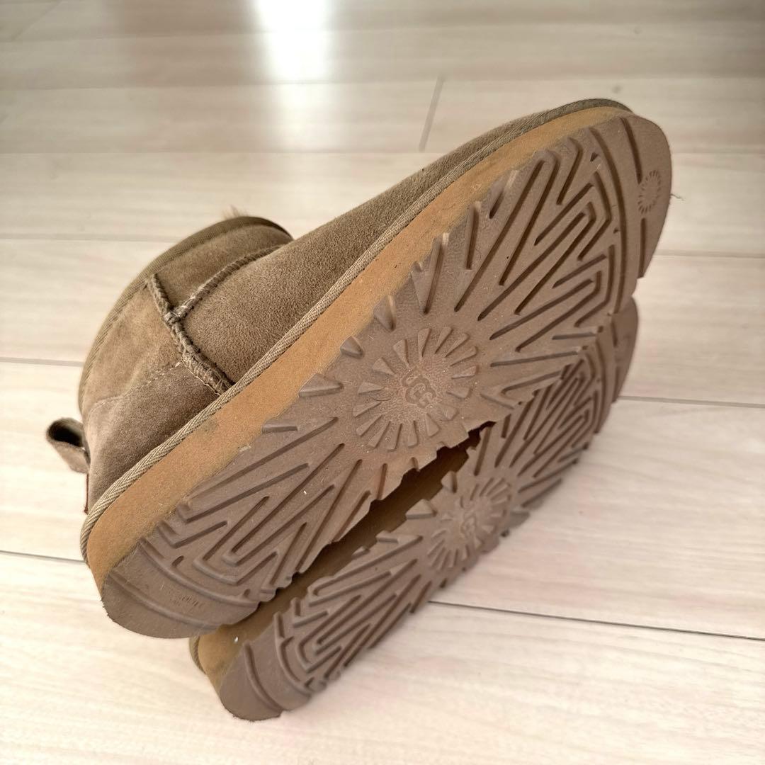 【美品】UGG クラシックウルトラミニ　 US7