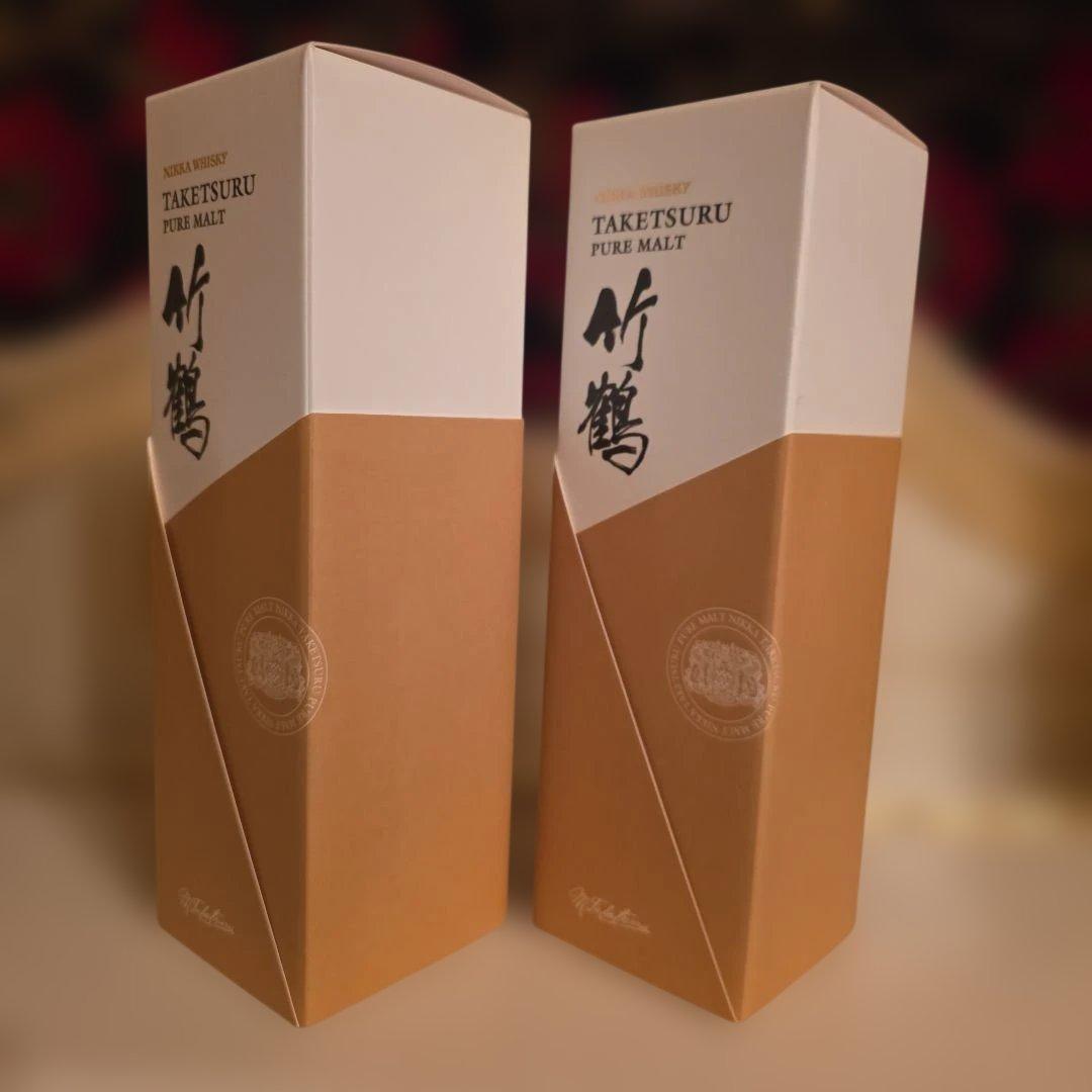 (入手困難) [NIKKA] 竹鶴 PURE MALT <新品商品> 2本 !