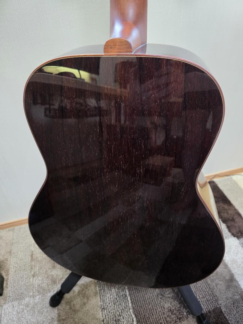 Yokoyama Guitars　アディロン&マダガスカルローズ&ホンマホネック