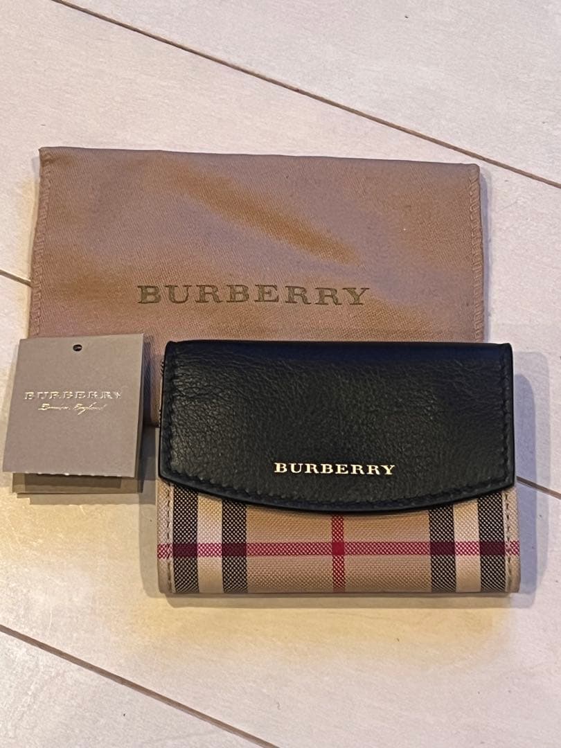 BURBERRY 名刺入れ ブラック/ベージュ