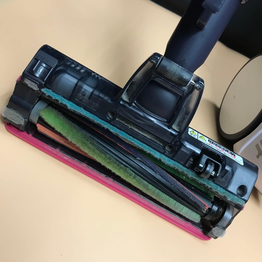 SHARP コードレス 掃除機 EC-AP500-P　2017年製　紙パック用