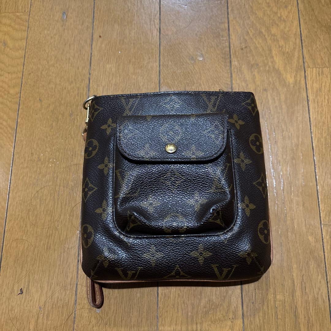 ルイ・ヴィトン モノグラム ポーチ　汚れあり