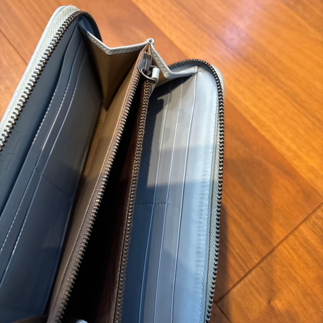 bottega venetaの長財布