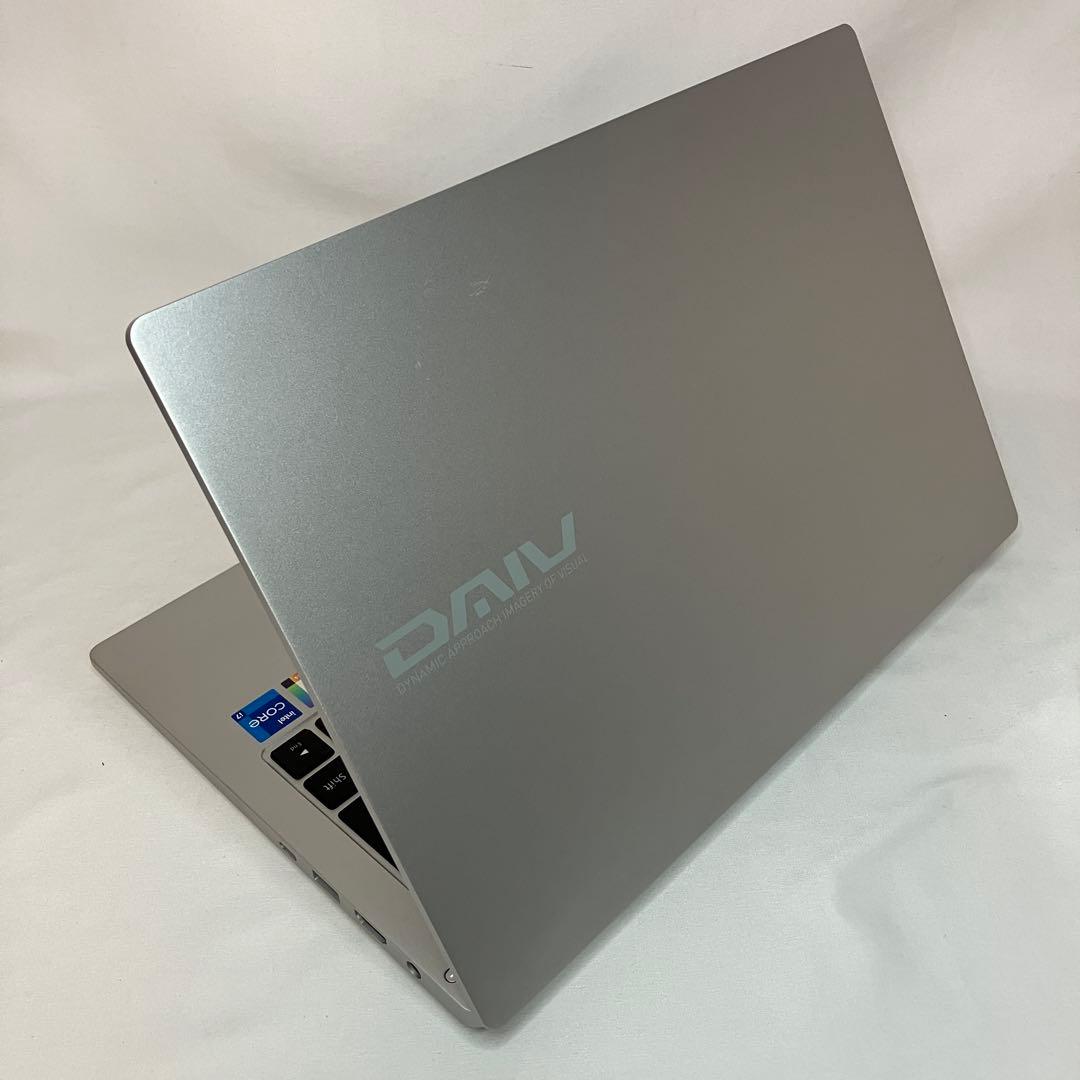 美品 DAIV Z4 13世代 i7 32GB 1TB WUXGA オフィス24