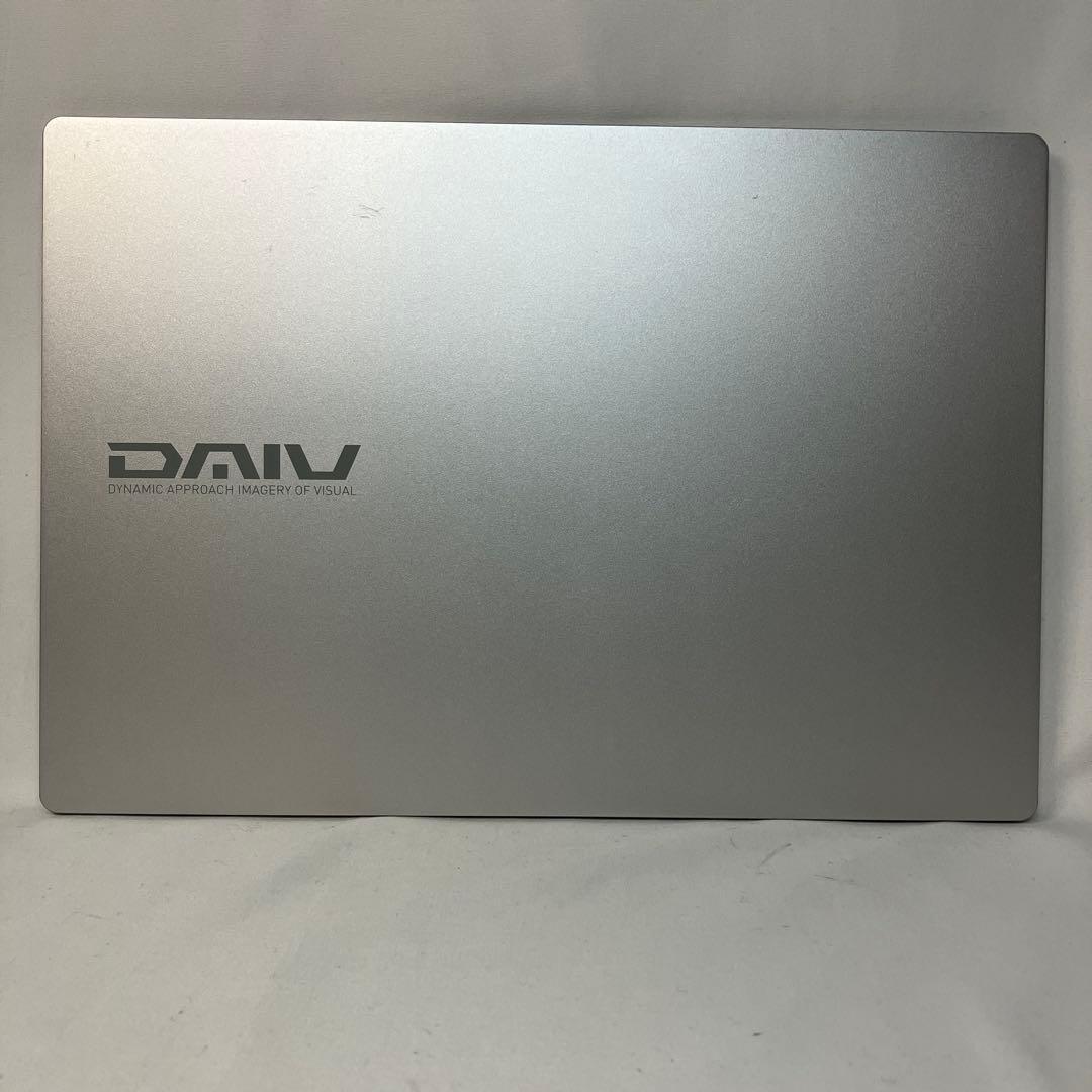 美品 DAIV Z4 13世代 i7 32GB 1TB WUXGA オフィス24