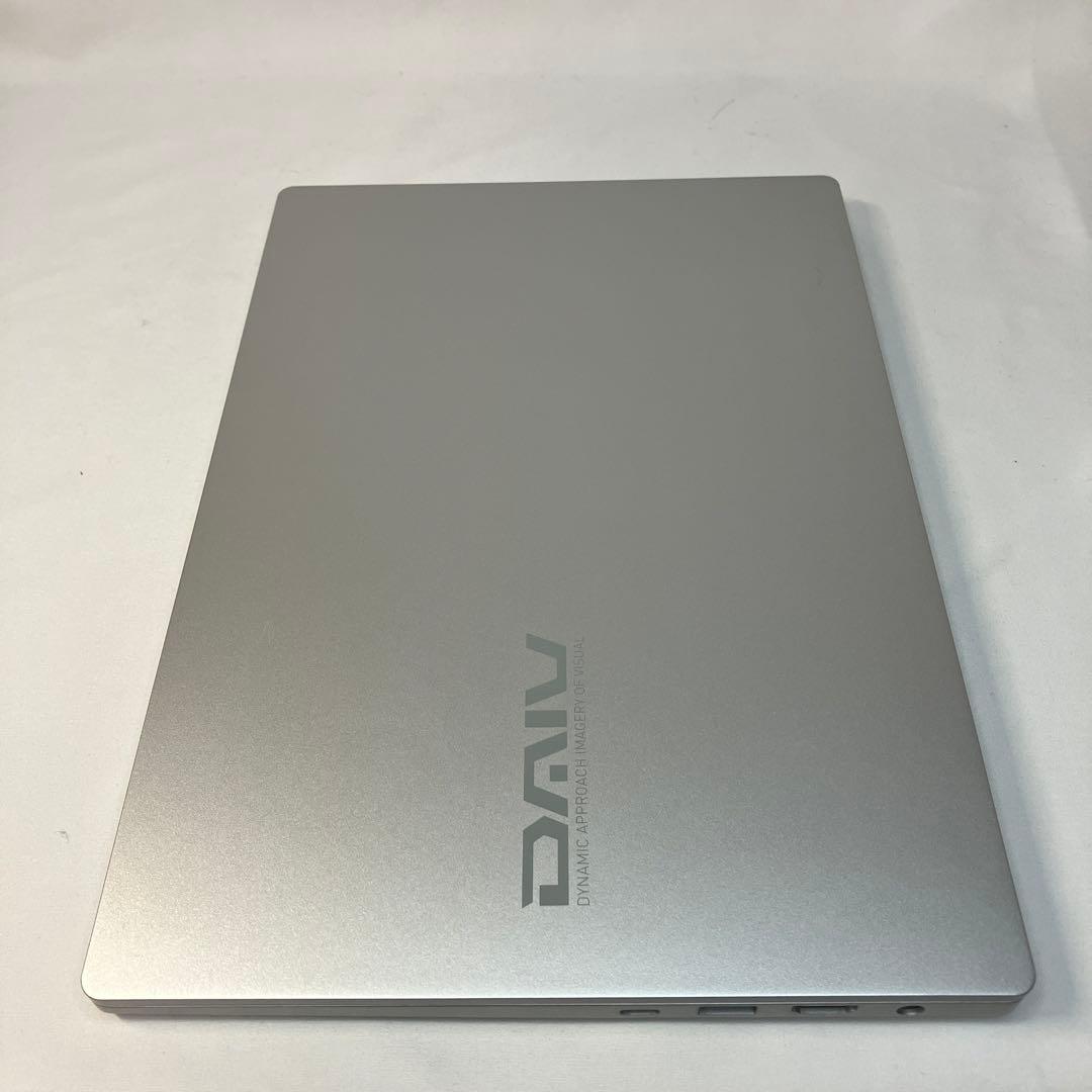 美品 DAIV Z4 13世代 i7 32GB 1TB WUXGA オフィス24
