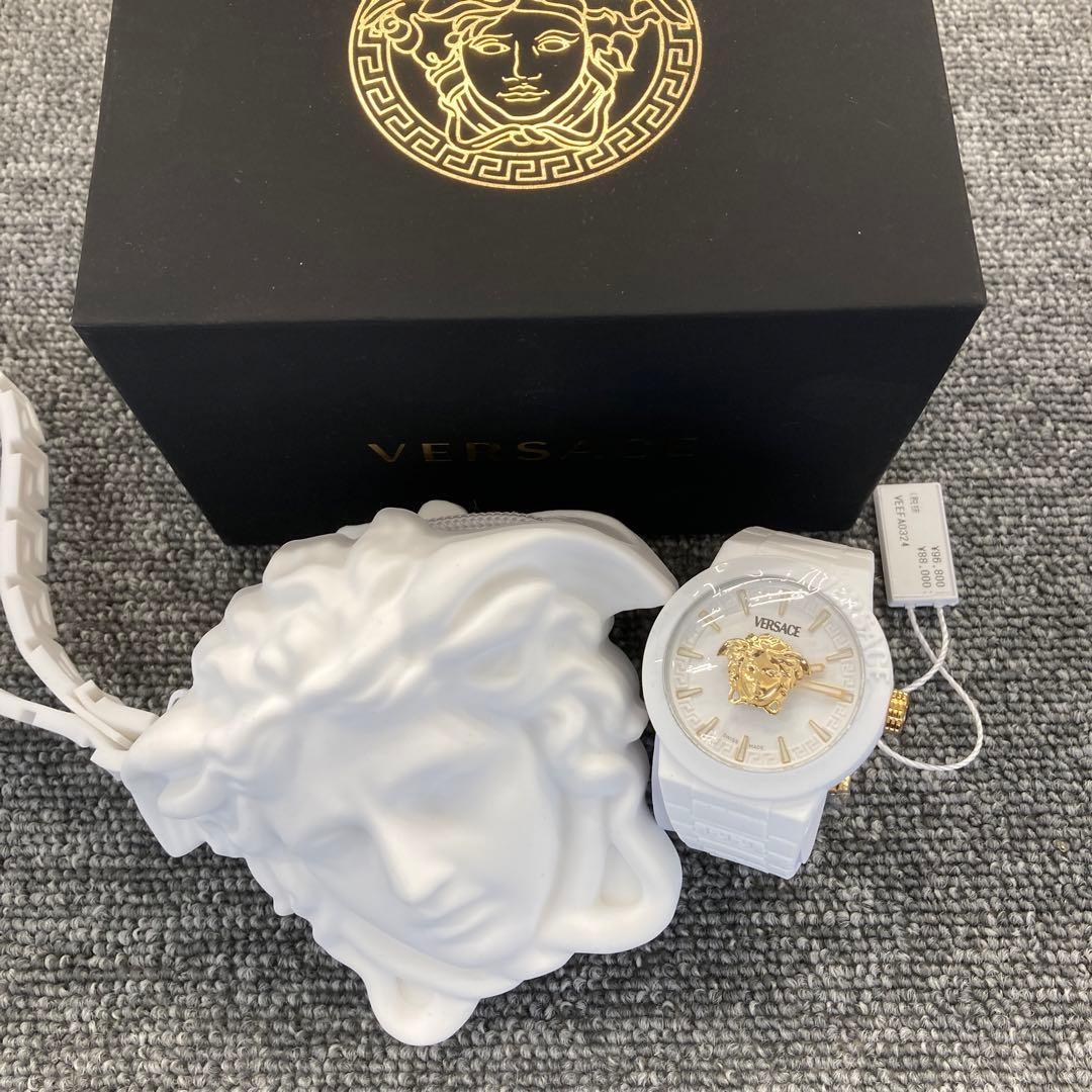 フォロー割　VERSACE ヴェルサーチ ラバーベルトウォッチ 未使用品