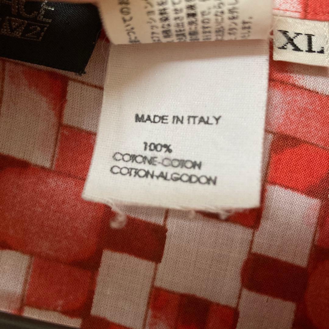 ま*ん様 【レア美品】ベルサーチ 赤柄シャツ ビンテージ