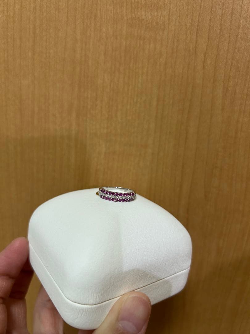 ルビーとダイアモンドの指輪