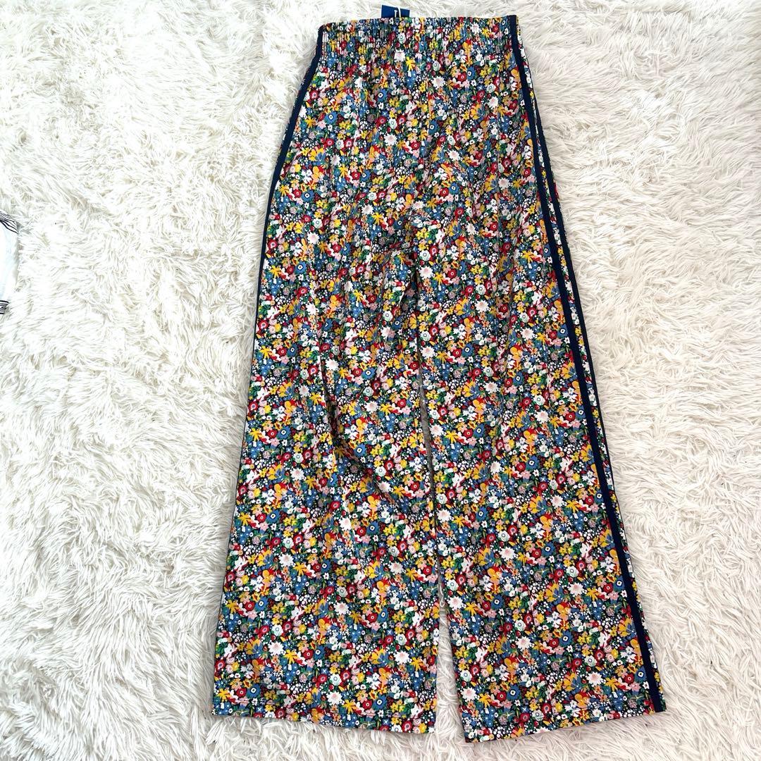 完売品　新品adidas リバティロンドン ワイドレッグ トラックパンツ　M