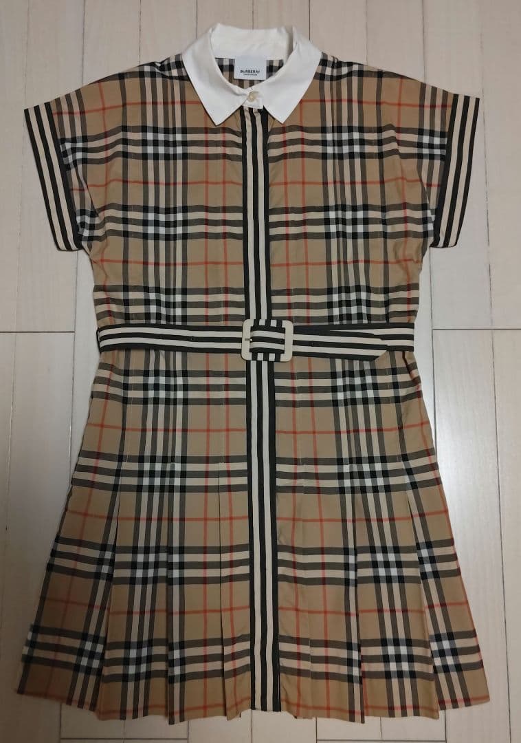 美品！バーバリーチルドレン　チェック柄ワンピース　サイズ10Y140