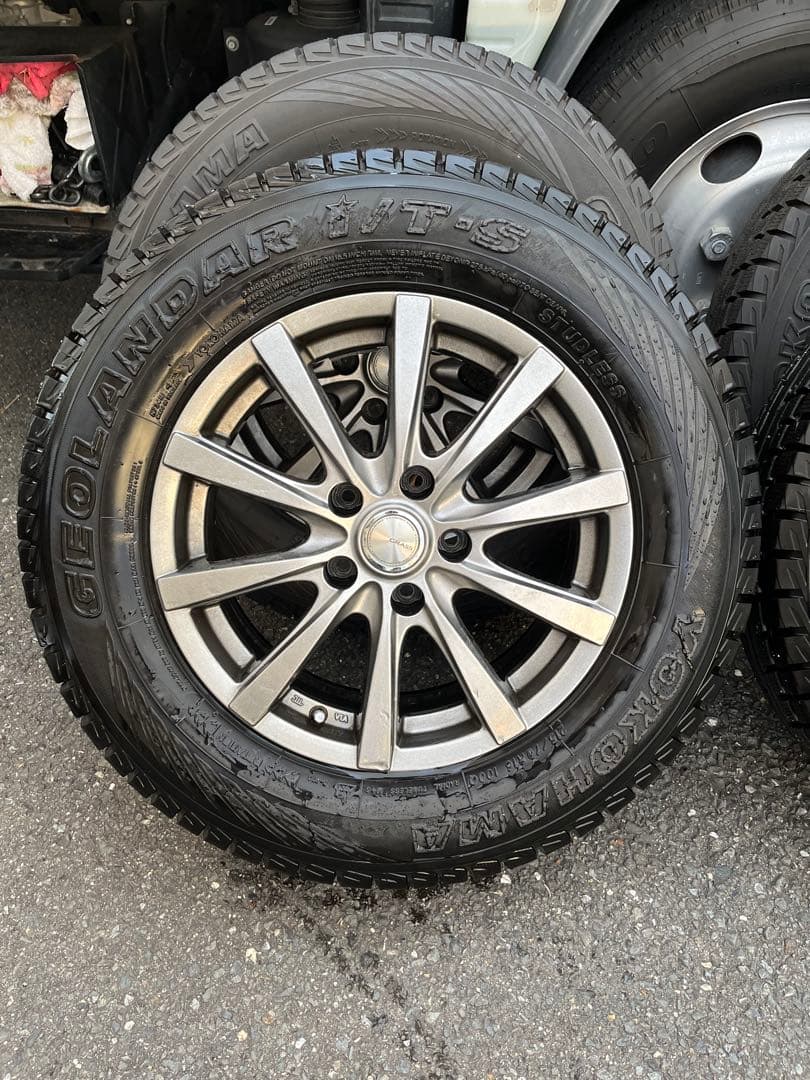 c*8様 ヨコハマ GEOLANDAR 215/70R16デリカ d5エクリプス