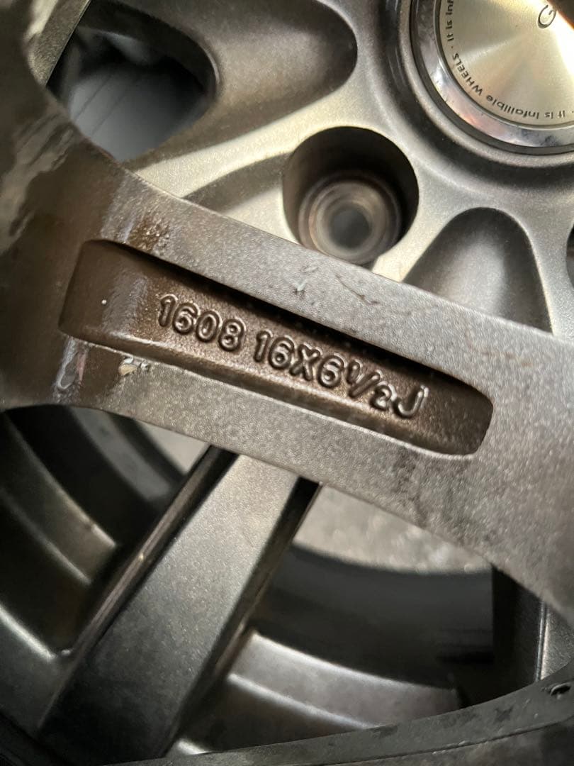 c*8様 ヨコハマ GEOLANDAR 215/70R16デリカ d5エクリプス