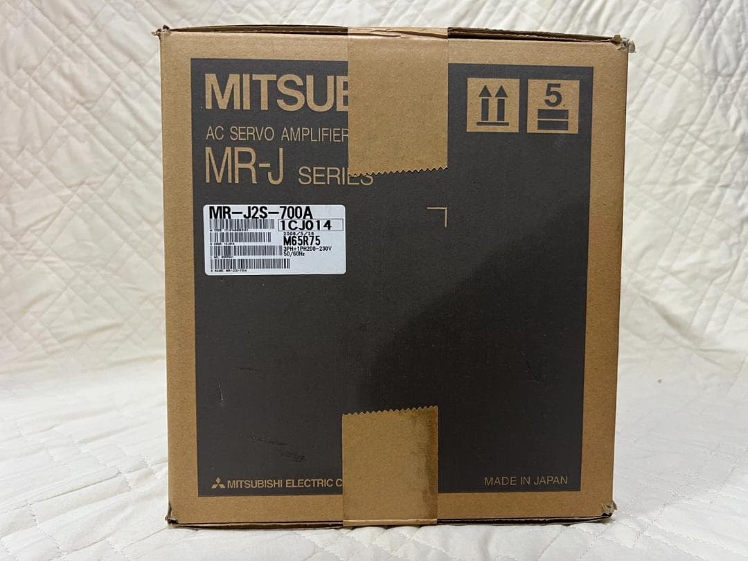 値引き【新品未開封】三菱電機　サーボアンプ　MR-J2S-700A