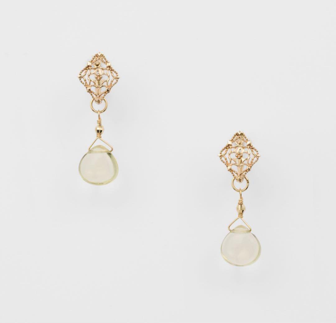 agete 現行品 K10&K5透かしデザインピアス