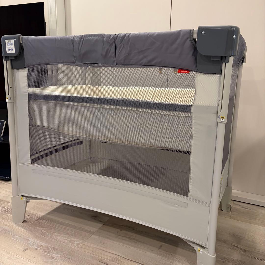 中*ロ様 ココネルエアー 折りたたみ式ベビーベッド アップリカ