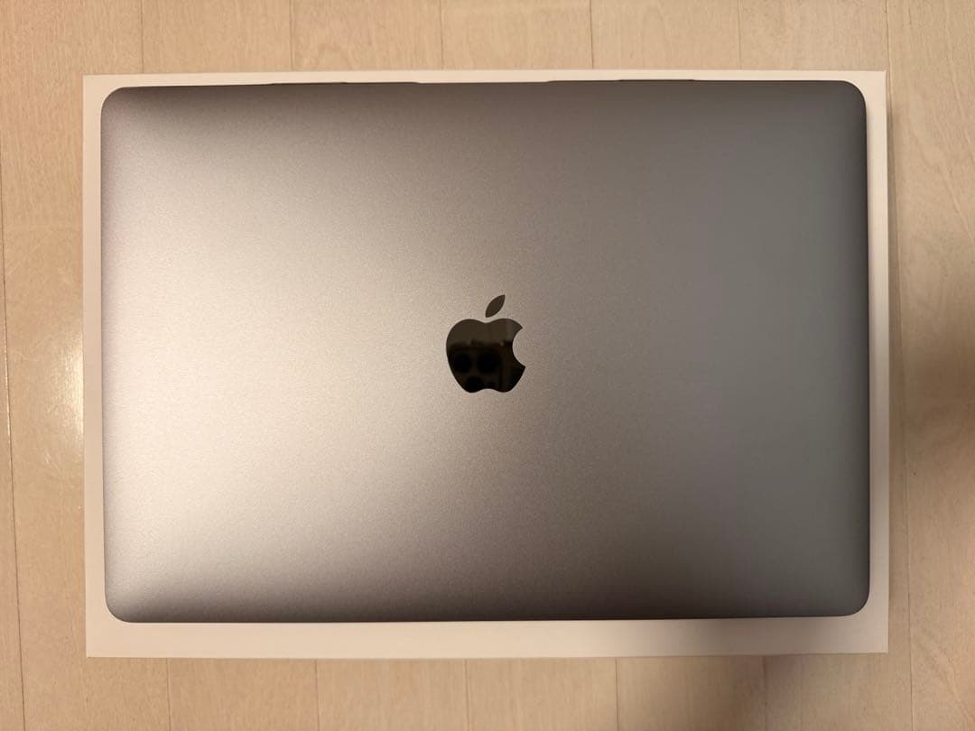 MacBook Pro 13インチ シルバー