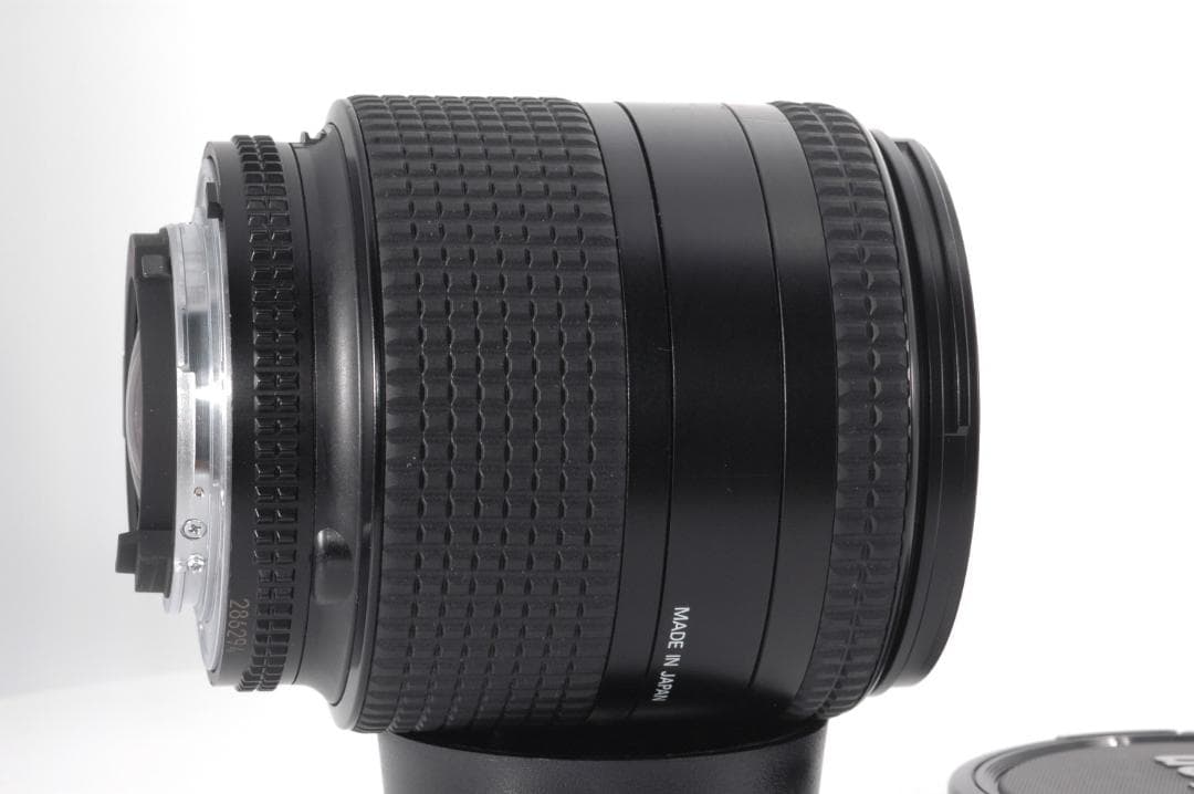 新品級☆保証Nikon AF Nikkor 28-105mm f3.5-4.5D