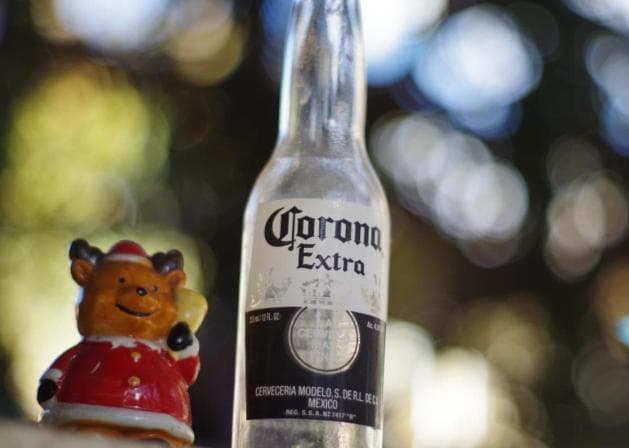 新品級☆保証Nikon AF Nikkor 28-105mm f3.5-4.5D