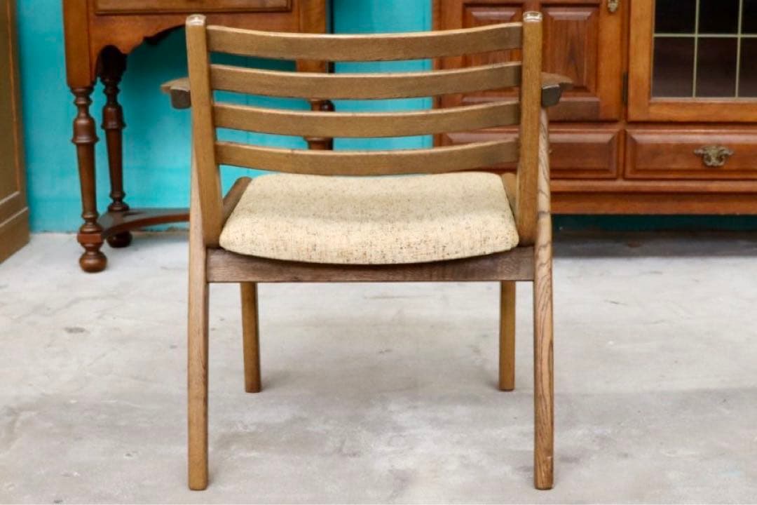 GMIH77A○昭和レトロ 北欧スタイル ヴィンテージ ダイニングチェア サイド