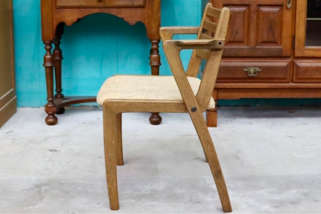 GMIH77A○昭和レトロ 北欧スタイル ヴィンテージ ダイニングチェア サイド