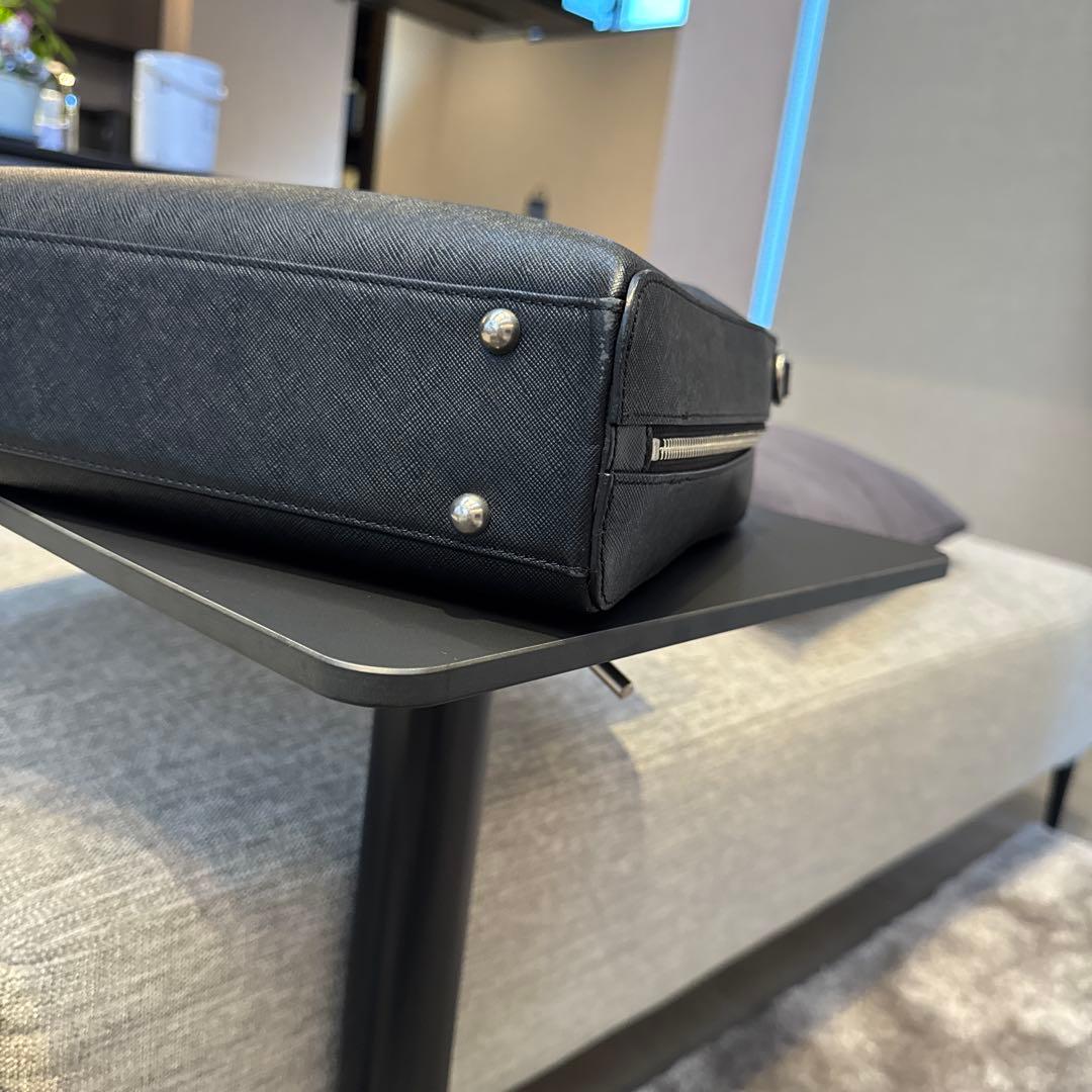 pelle morbida ブリーフバッグ