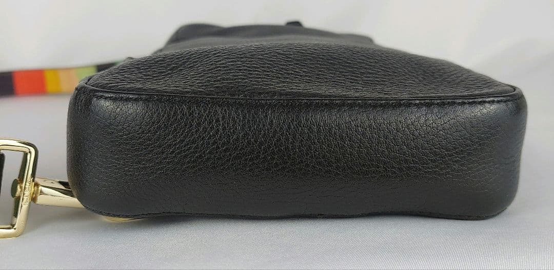 Paul Smith レザー ボディバッグ ブラック マルチストライプ