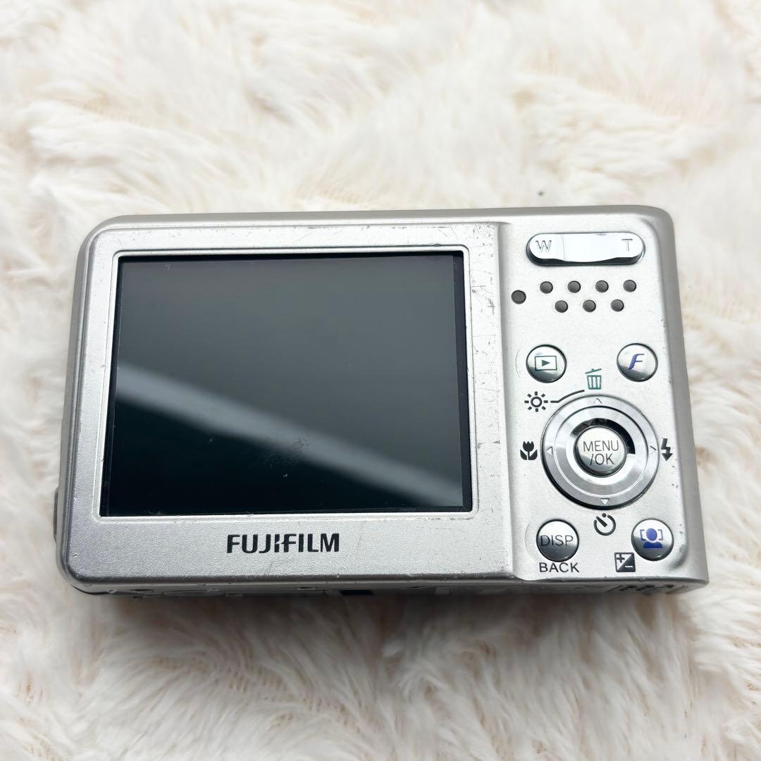 FUJIFILM FinePix F31fd シルバー 動作確認済み