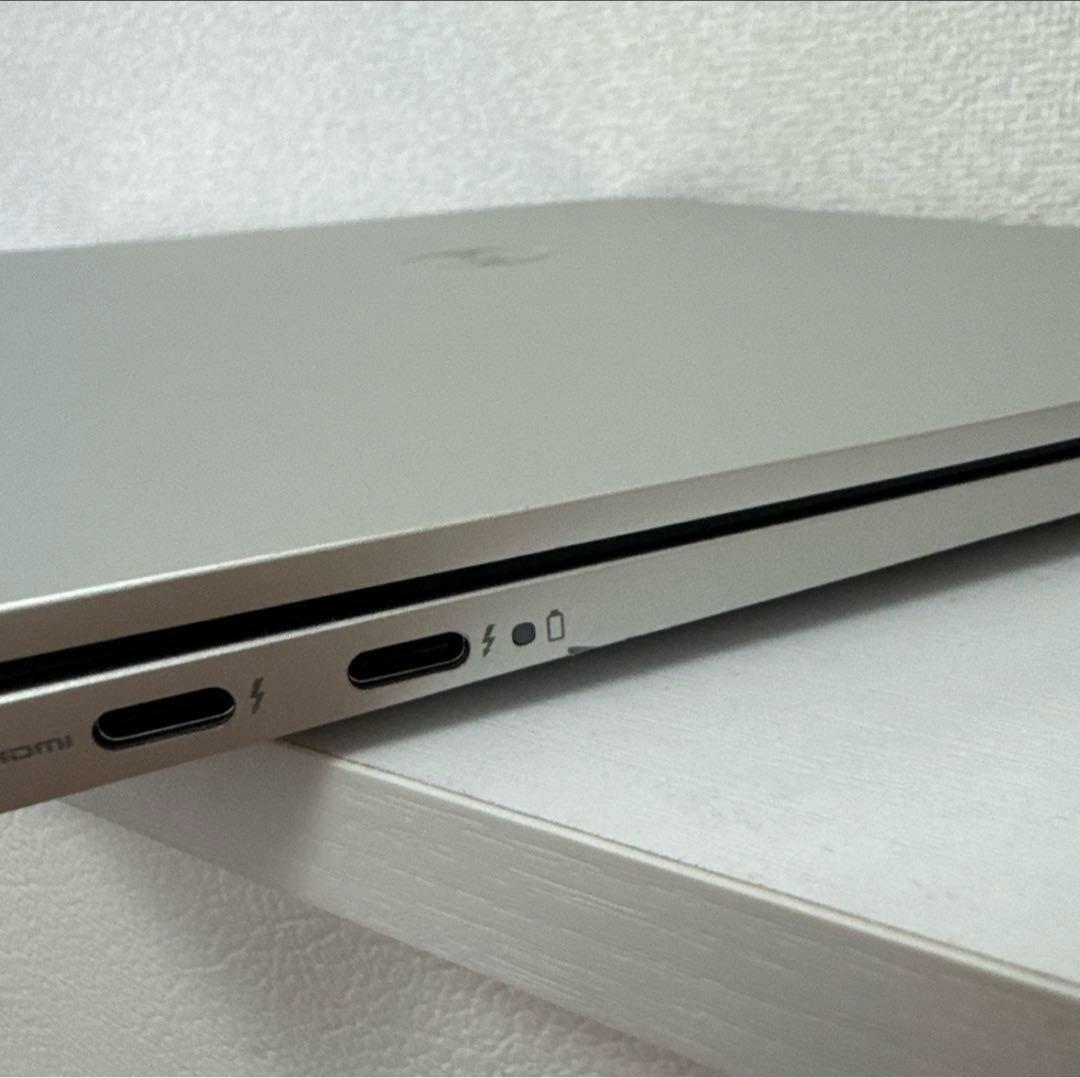 Windowsノート本体 Dell Inspiron 13 iCore7 16GB