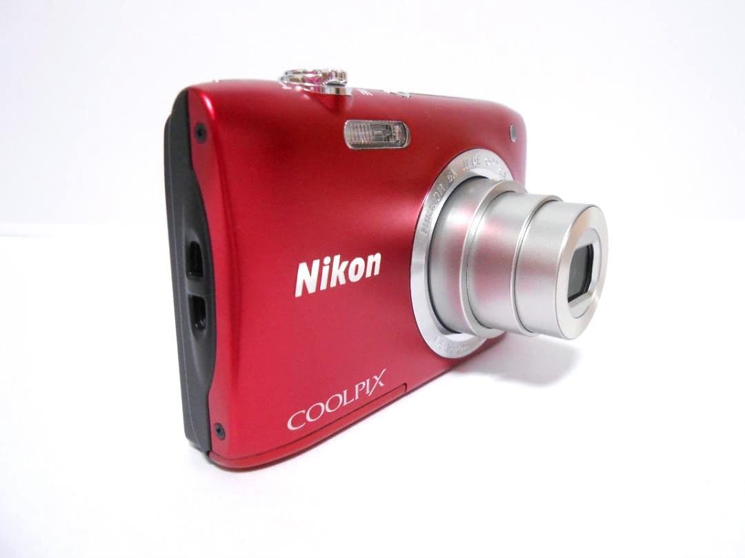 【たー】　ニコン　Nikon COOLPIX S2900 レッド
