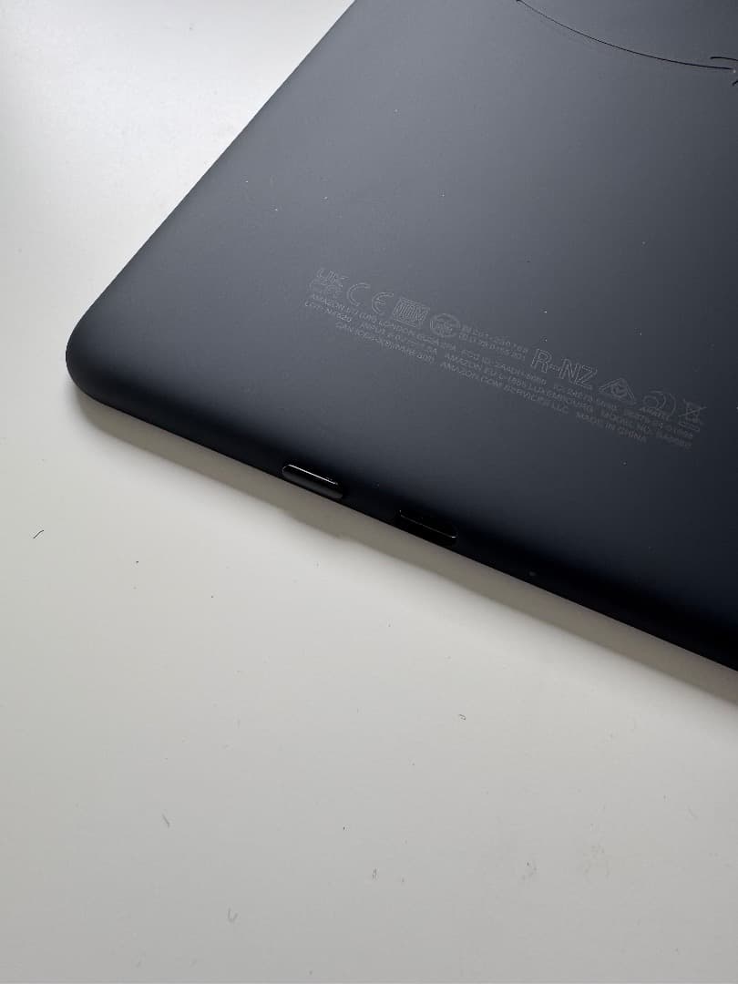 Kindle Paperwhite 7インチ（2024 / 第12世代）16GB