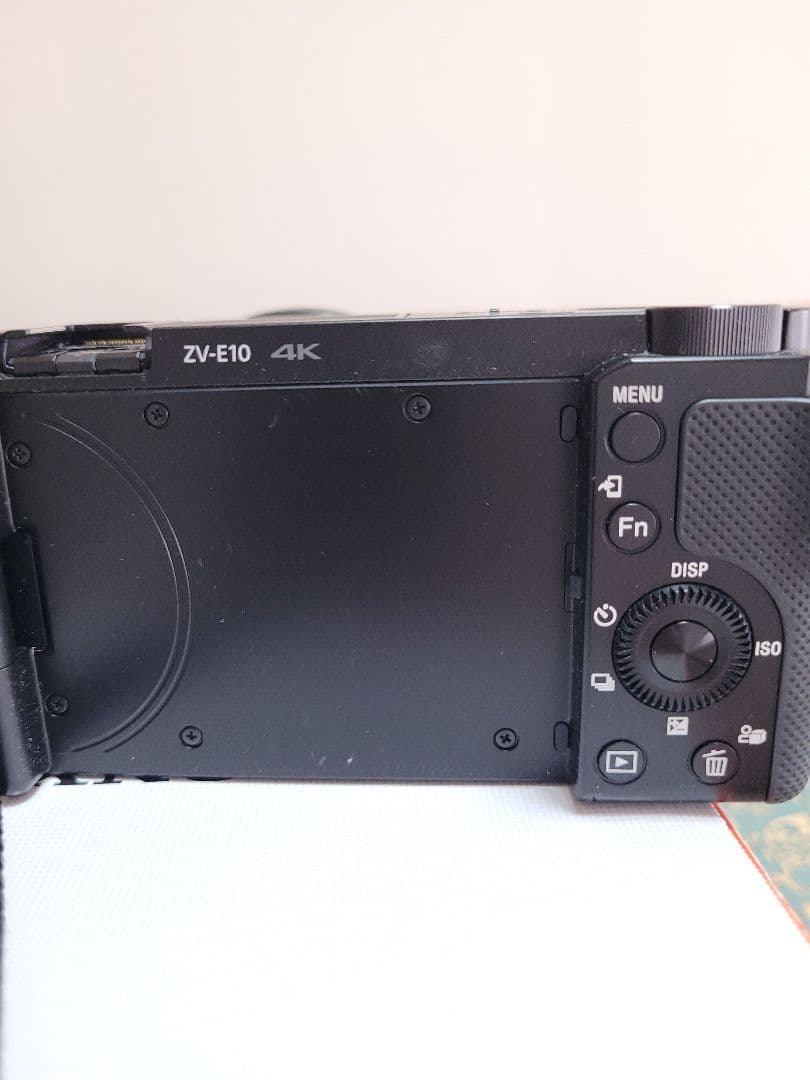 SONYデジタル一眼カメラ αVLOGCAM ZV-E10