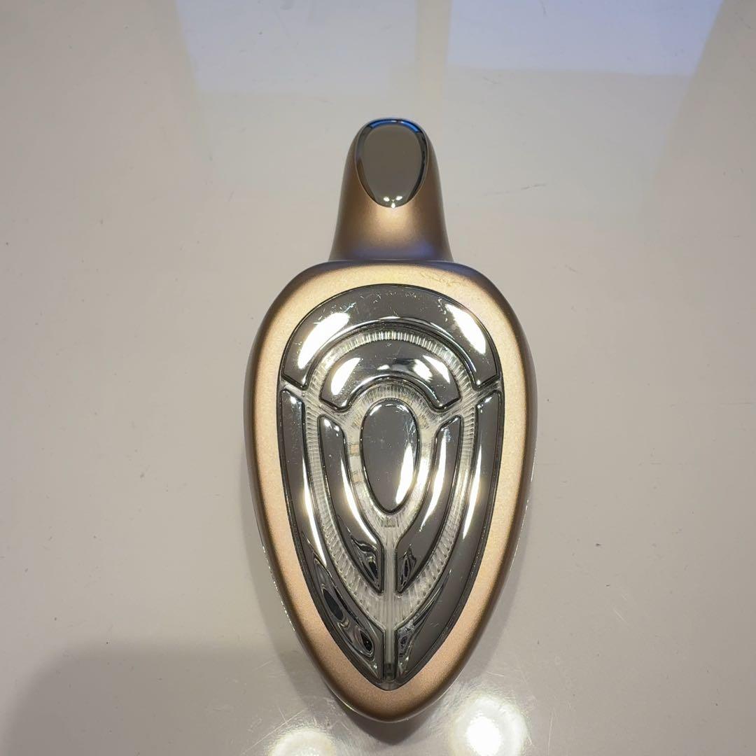 【IKKOプロデュース 】MEラボンエクラ 美顔器