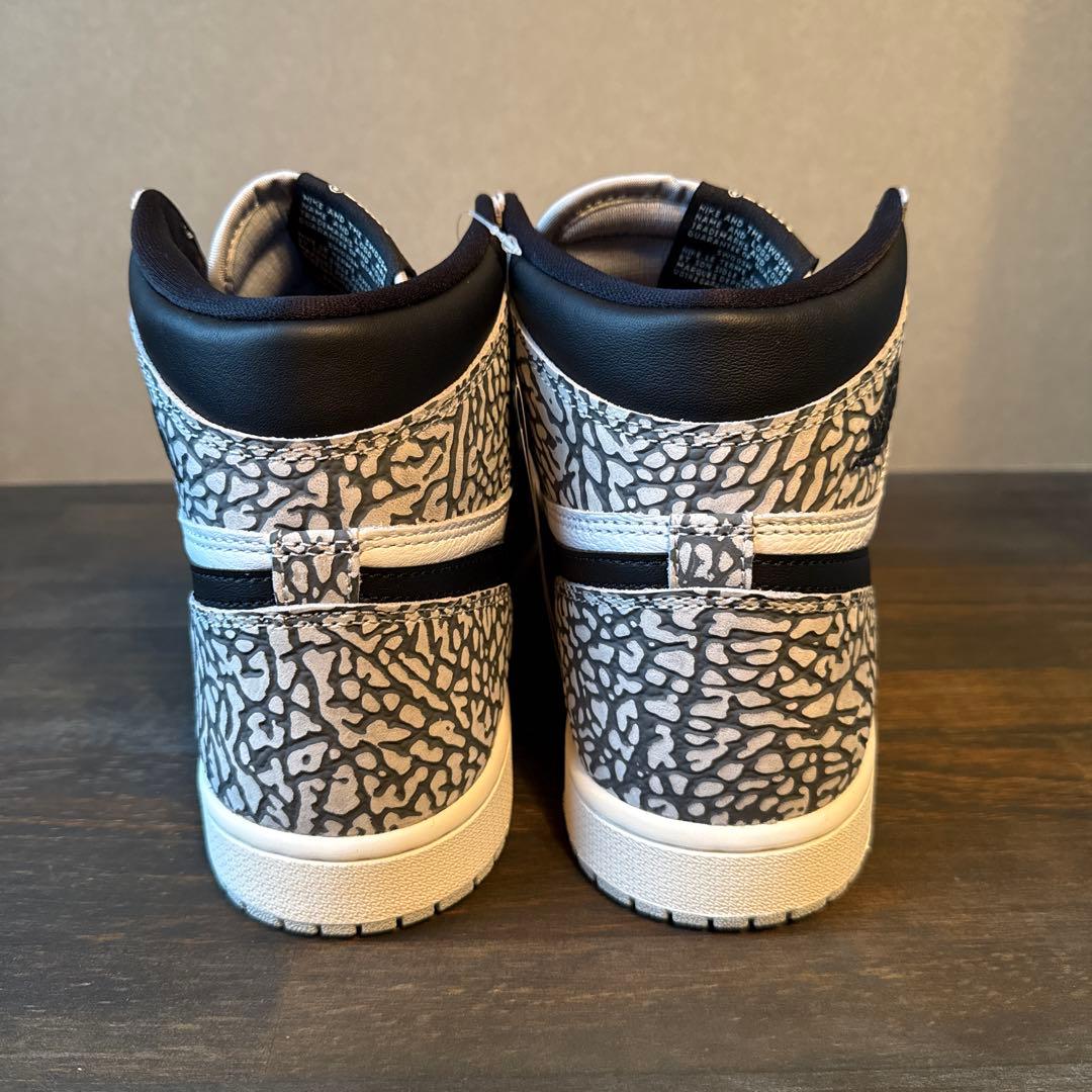 【新品未使用】エアジョーダン1ホワイトセメント