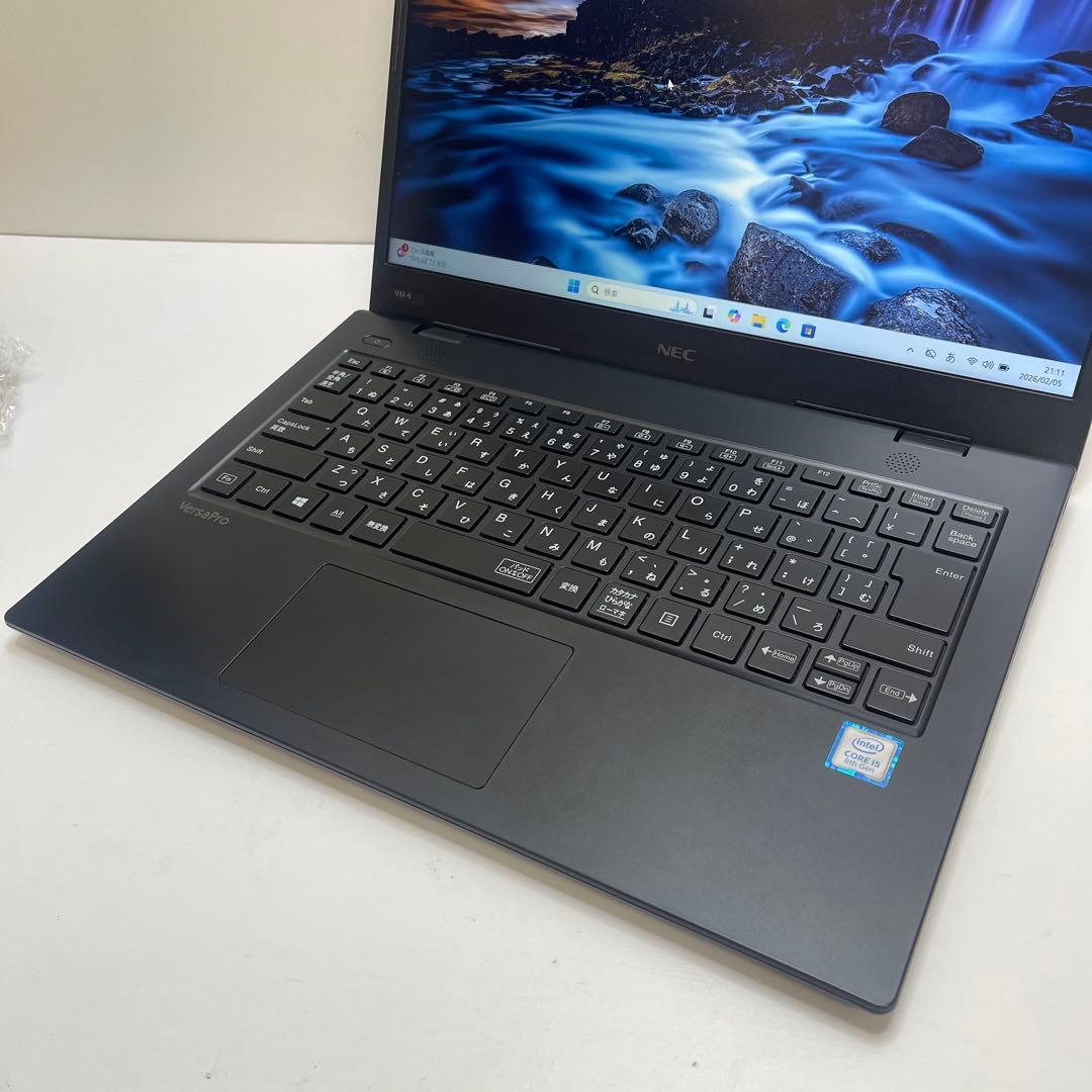 Windowsノート本体 NEC VersaPro VM-6 i5-8265U 8GB SSD256GB