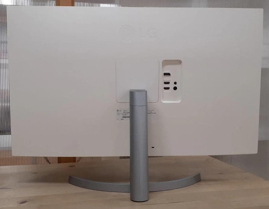 g*o様 L1204-01　LG 32UN500 32インチ モニター 本体