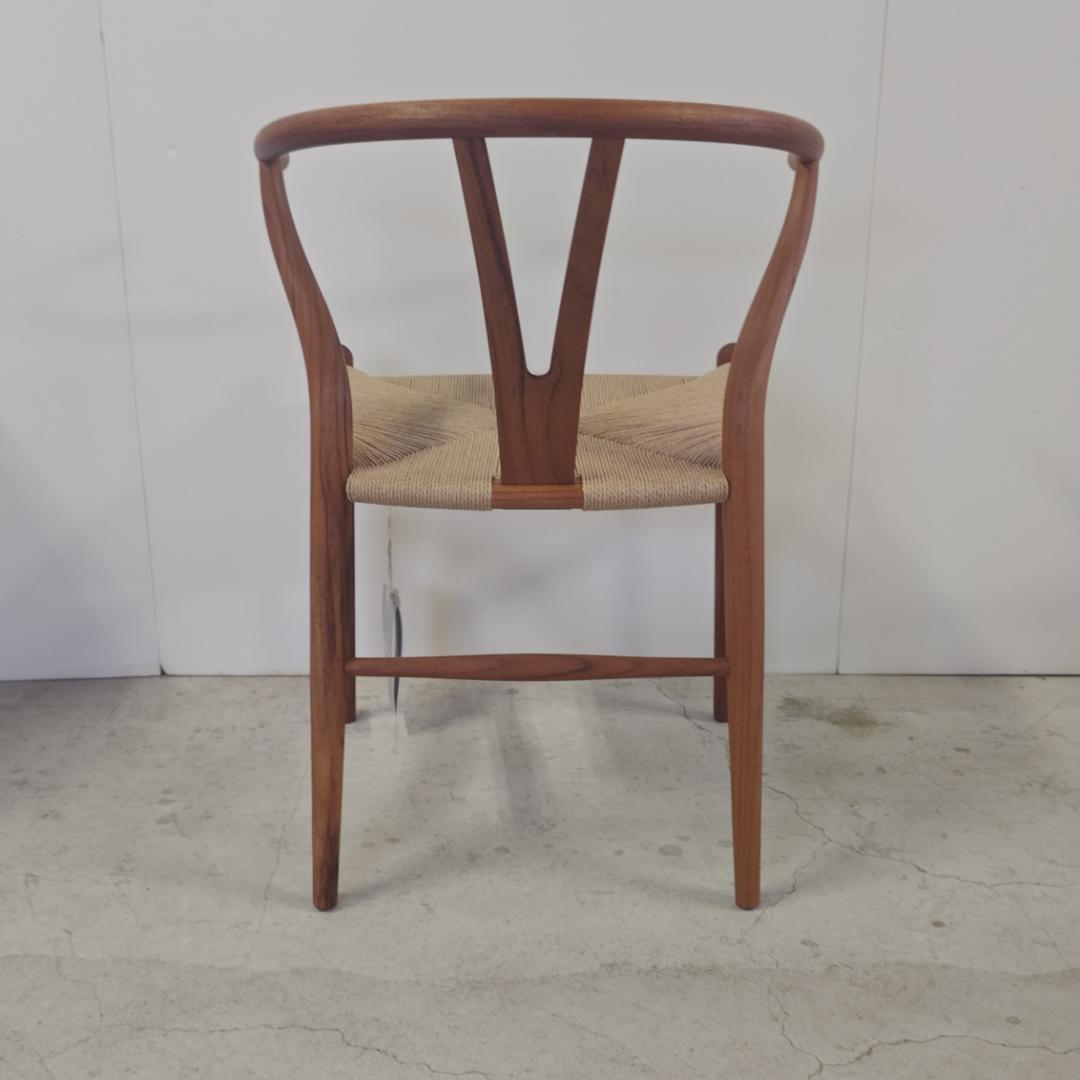 CH24 / Yチェア チーク材・オイル仕上げ SH45cm