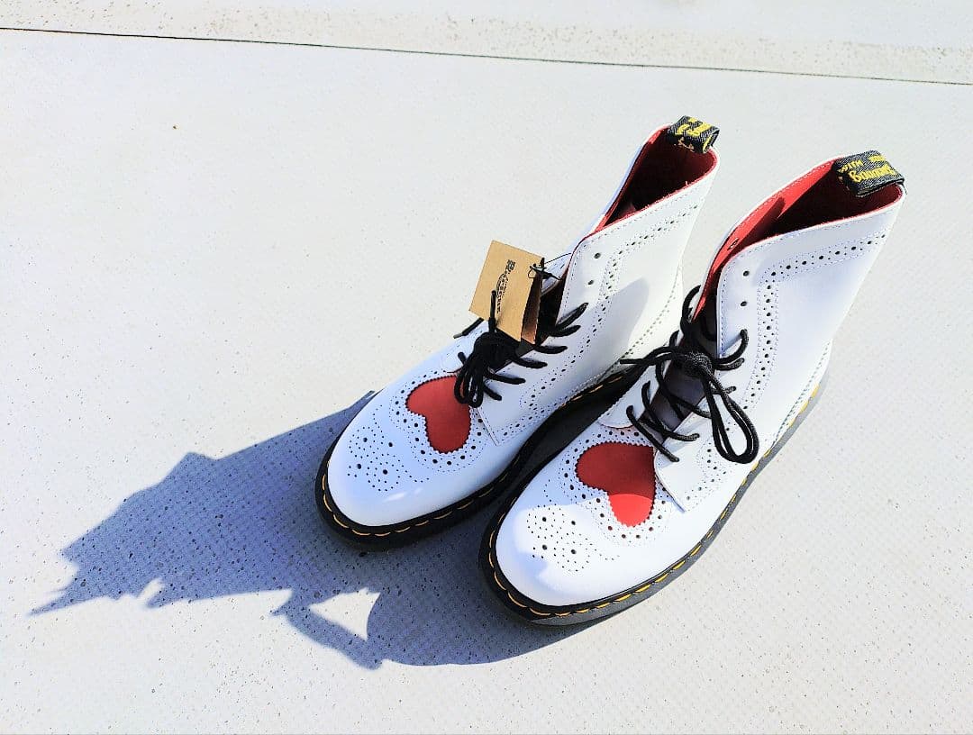 Y*o様 ✨今日だけ価格✨●Dr. Martens ハートデザイン ワークブーツ
