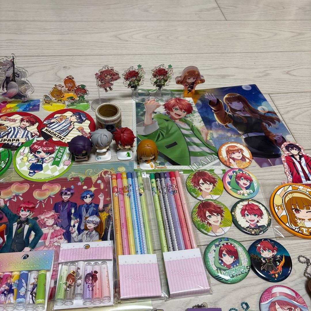 カラフルピーチグッズ