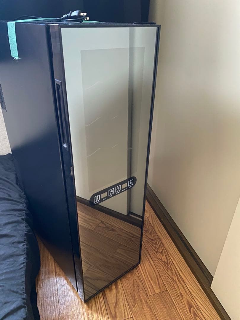 薬膳コーラ　ワインセラー ガラス扉 6棚付き