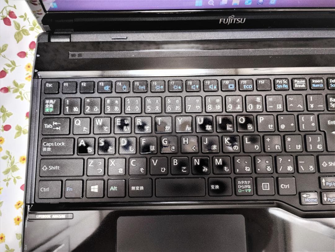 富士通　LIFEBOOK　AH45/M　Core i3　OFFICE