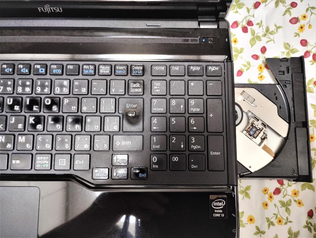 富士通　LIFEBOOK　AH45/M　Core i3　OFFICE