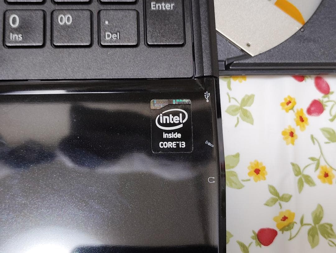 富士通　LIFEBOOK　AH45/M　Core i3　OFFICE