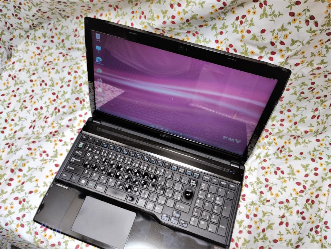 富士通　LIFEBOOK　AH45/M　Core i3　OFFICE