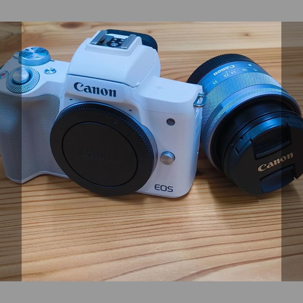 キャノン　Canon EOS Kiss M2 ホワイト 15-45mmレンズ付き