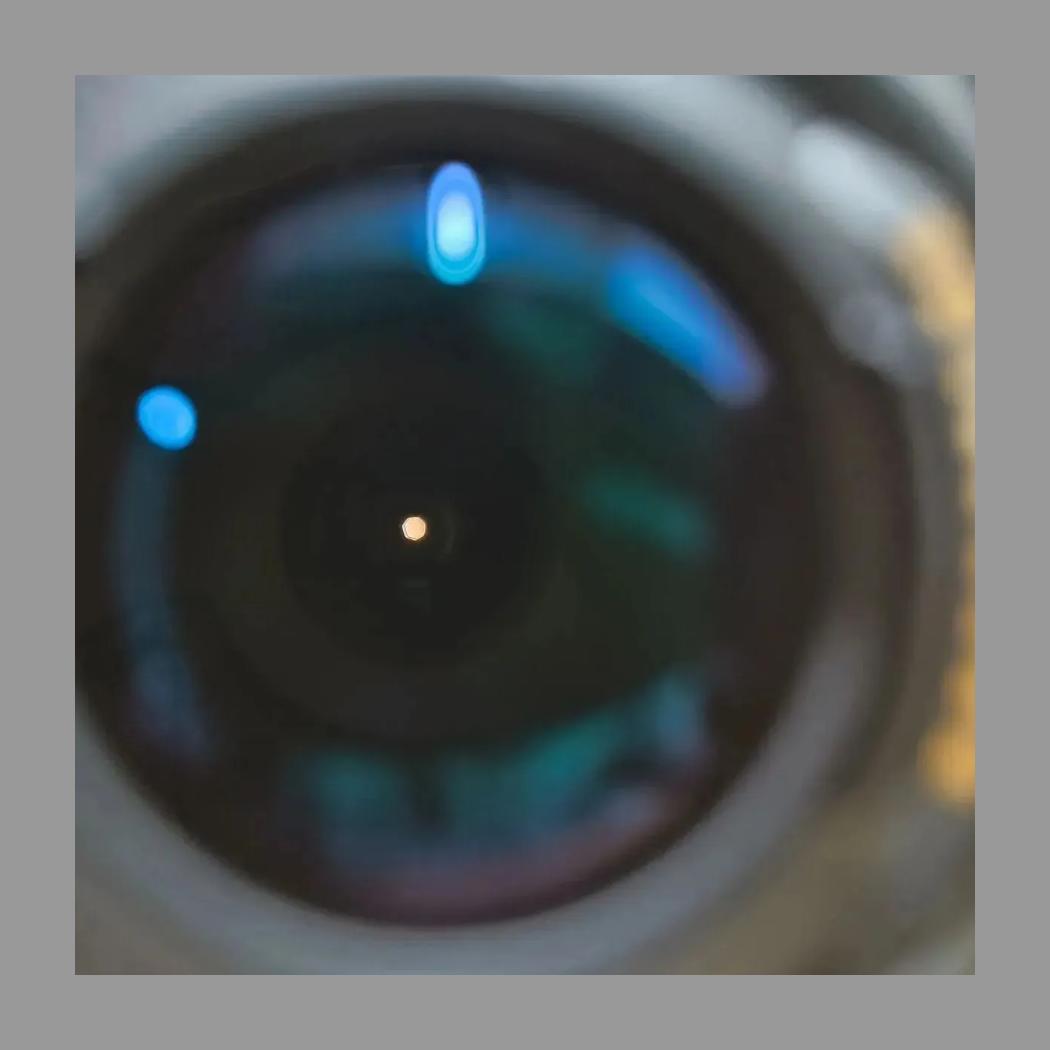 キャノン　Canon EOS Kiss M2 ホワイト 15-45mmレンズ付き