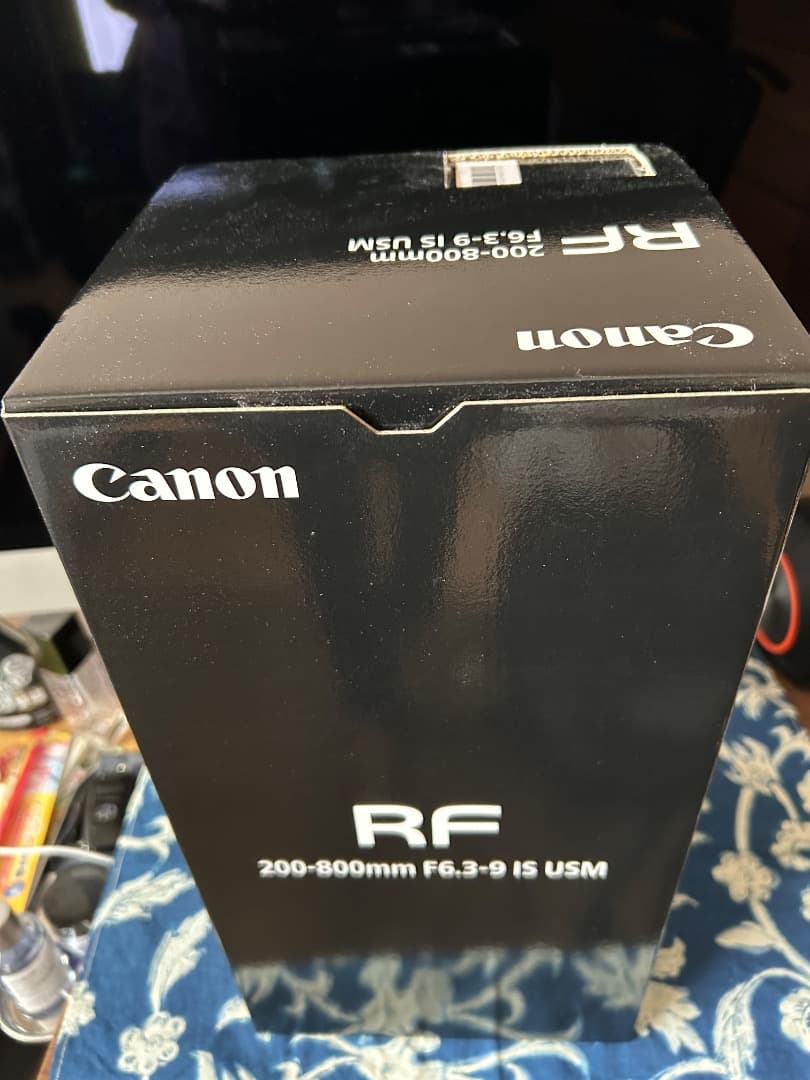 Canon RF 200-800mm レンズ