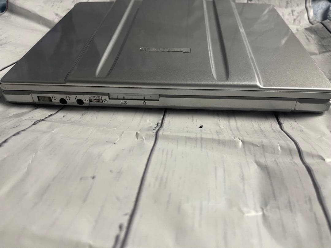 レッツノート T7 メモリ2GB増設XP/Vistaディスク付 画面黄ばみ縦線