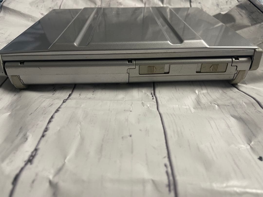 レッツノート T7 メモリ2GB増設XP/Vistaディスク付 画面黄ばみ縦線